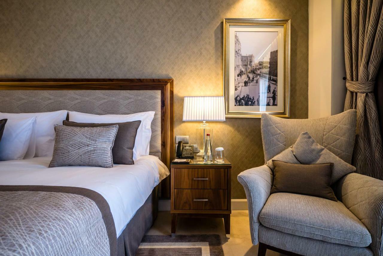 ハーバート サミュエル ホテル エルサレム エクステリア 写真 A bedroom at the hotel